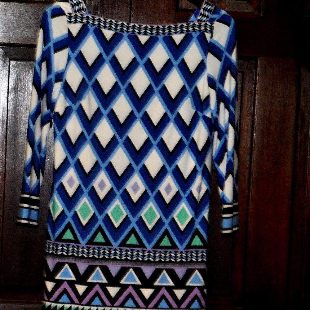 Knit dress long sleeve